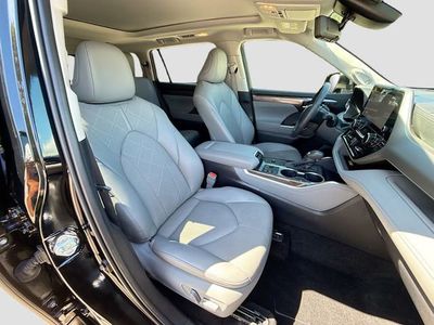 2024 Toyota Highlander - Photo 15