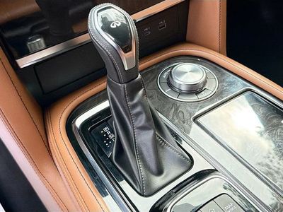 2023 INFINITI QX80 - Photo 32
