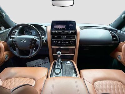 2023 INFINITI QX80 - Photo 17