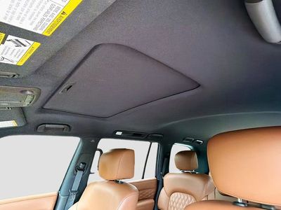 2023 INFINITI QX80 - Photo 30