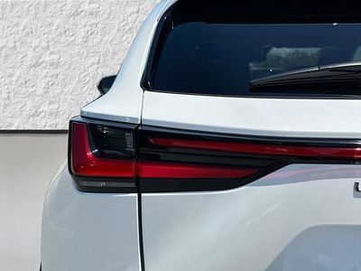 2025 Lexus NX - Photo 10