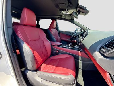 2025 Lexus NX - Photo 16