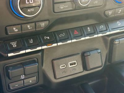2022 Chevrolet Silverado 2500HD - Photo 30