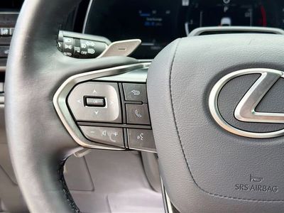 2025 Lexus TX - Photo 40