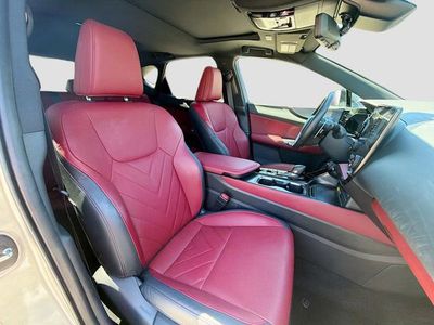 2024 Lexus NX - Photo 15