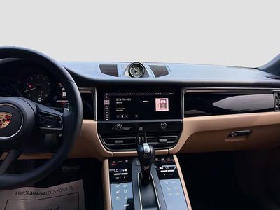 2023 Porsche Macan - Photo 19