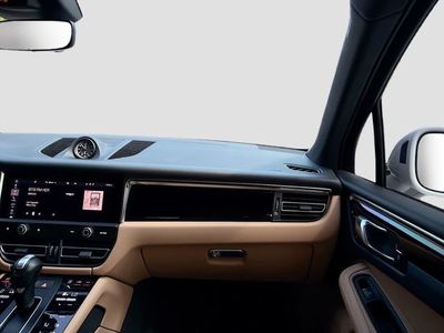 2023 Porsche Macan - Photo 18