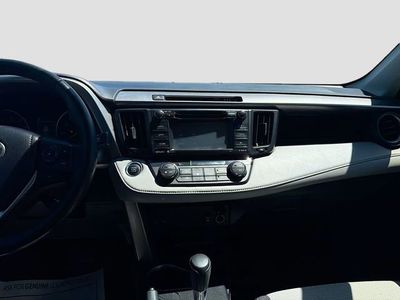 2018 Toyota RAV4 - Photo 19
