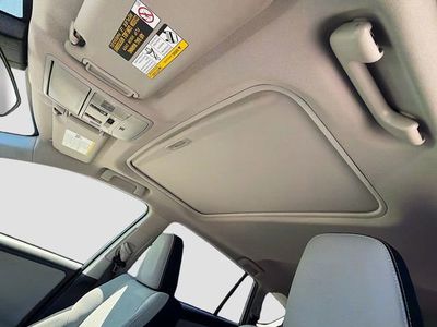2018 Toyota RAV4 - Photo 26