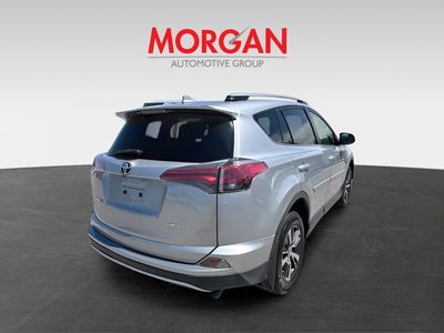 2018 Toyota RAV4 - Photo 3