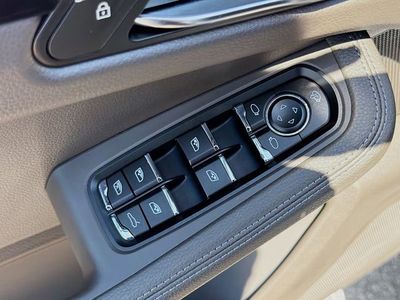 2026 Porsche Macan - Photo 23