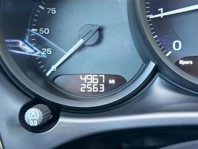 2026 Porsche Macan - Photo 41