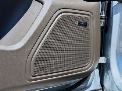2026 Porsche Macan - Photo 24