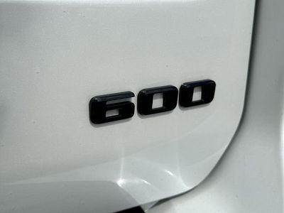 2024 Cadillac Escalade - Photo 11