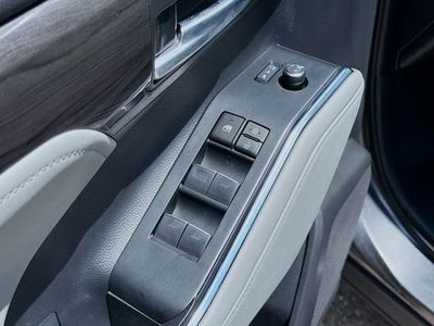 2023 Toyota Highlander - Photo 24