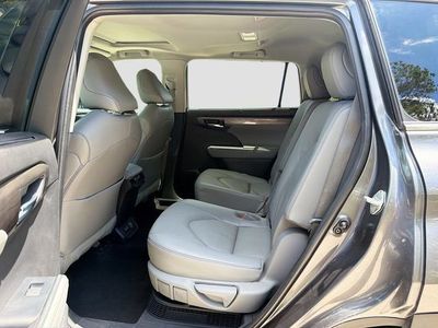2023 Toyota Highlander - Photo 22