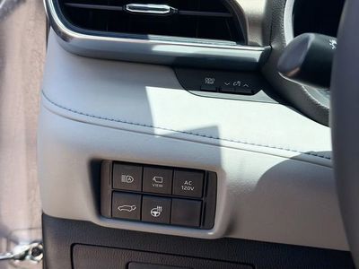 2023 Toyota Highlander - Photo 37