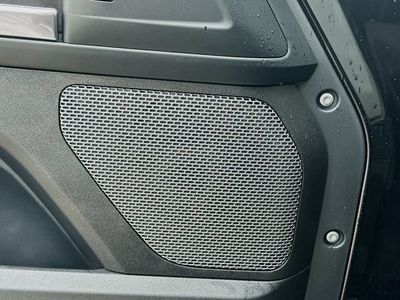 2022 Land Rover Defender - Photo 22