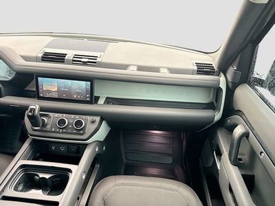2022 Land Rover Defender - Photo 18
