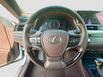 2021 Lexus ES - Photo 39