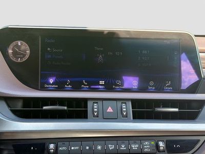 2021 Lexus ES - Photo 31