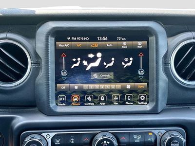 2020 Jeep Wrangler Unlimited - Photo 33