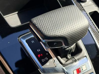 2025 Audi SQ5 - Photo 29