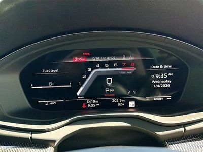 2025 Audi SQ5 - Photo 40