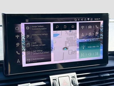2025 Audi SQ5 - Photo 31
