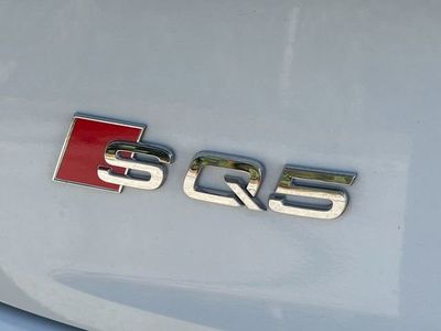 2025 Audi SQ5 - Photo 11
