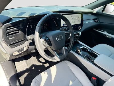 2023 Lexus RX - Photo 27