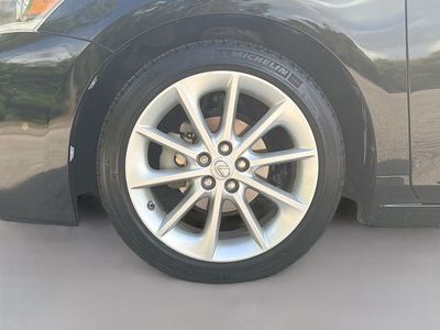 2012 Lexus CT 200h — photo 39 view