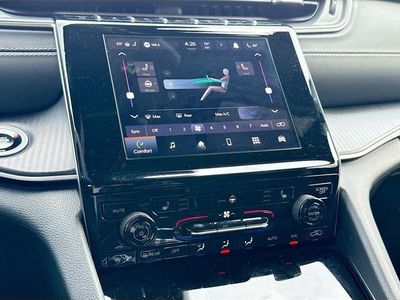 2024 Jeep Grand Cherokee - Photo 30