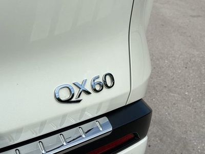 2023 INFINITI QX60 - Photo 11