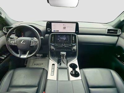 2023 Lexus LX - Photo 17