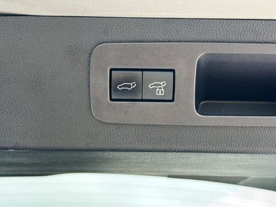 2023 Lexus LX - Photo 14