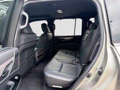 2023 Lexus LX - Photo 22