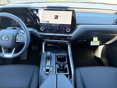 2026 Lexus TX - Photo 19