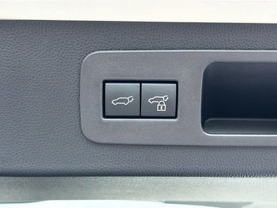 2026 Lexus LX - Photo 14