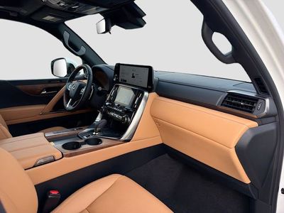 2026 Lexus LX - Photo 15