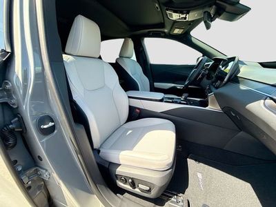 2026 Lexus RX - Photo 16
