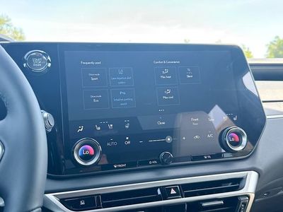 2026 Lexus RX - Photo 31