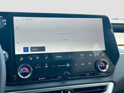 2026 Lexus RX - Photo 33