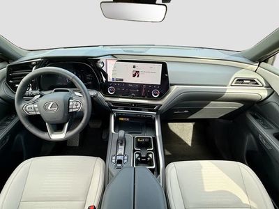 2026 Lexus TX - Photo 17