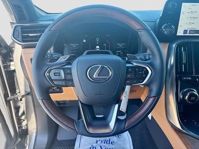 2026 Lexus LX - Photo 42