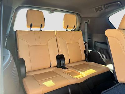2026 Lexus LX - Photo 22