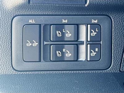 2026 Lexus LX - Photo 13