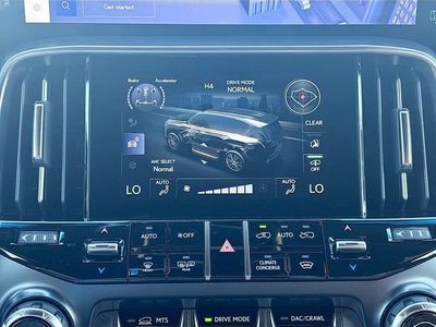 2026 Lexus LX - Photo 37