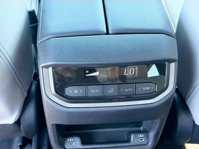 2026 Lexus TX - Photo 21