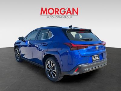 2025 Lexus UX - Photo 5